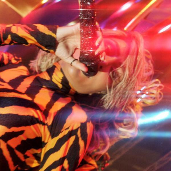 Maya Diab - Ysoffou Haki (X-Plore Concert Live)