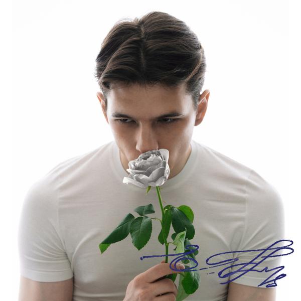 Альбом NIKOLAY VASILEV исполнителя VACÍO