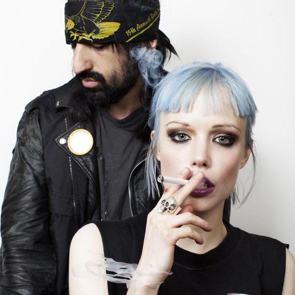 Crystal Castles все песни в mp3